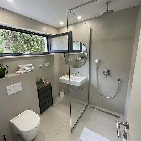 Sea Horizon With A Pool Mravince