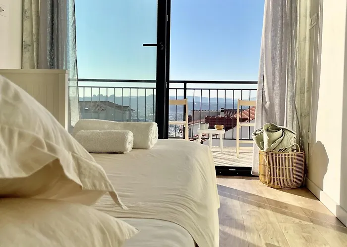 Vila Sea Horizon With A Pool